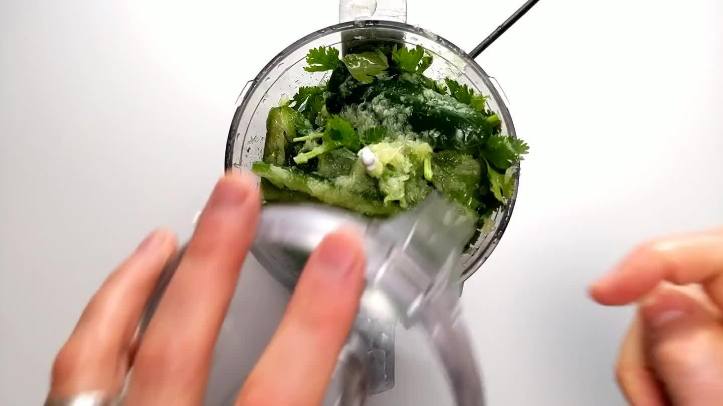 pesto.