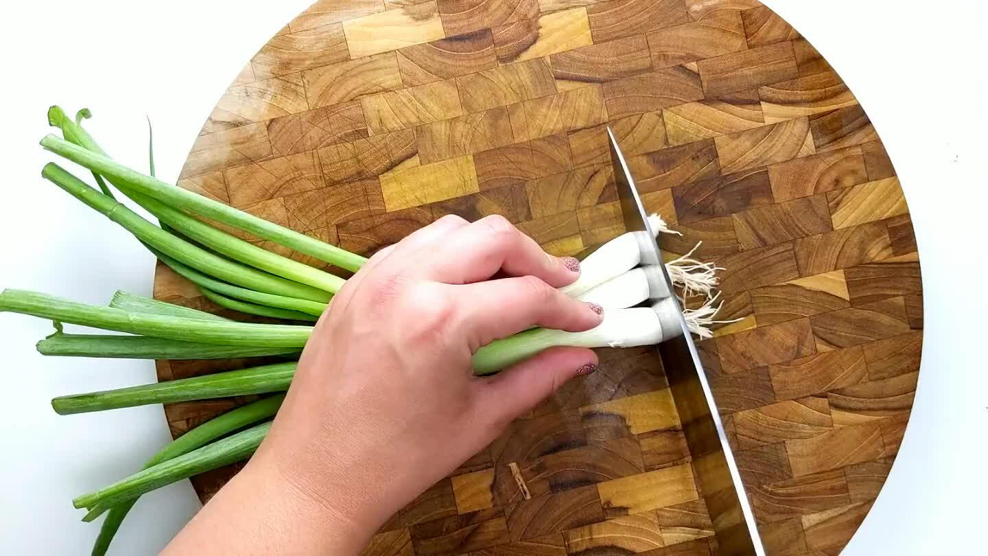 be super fine to blend with the other ingredients.