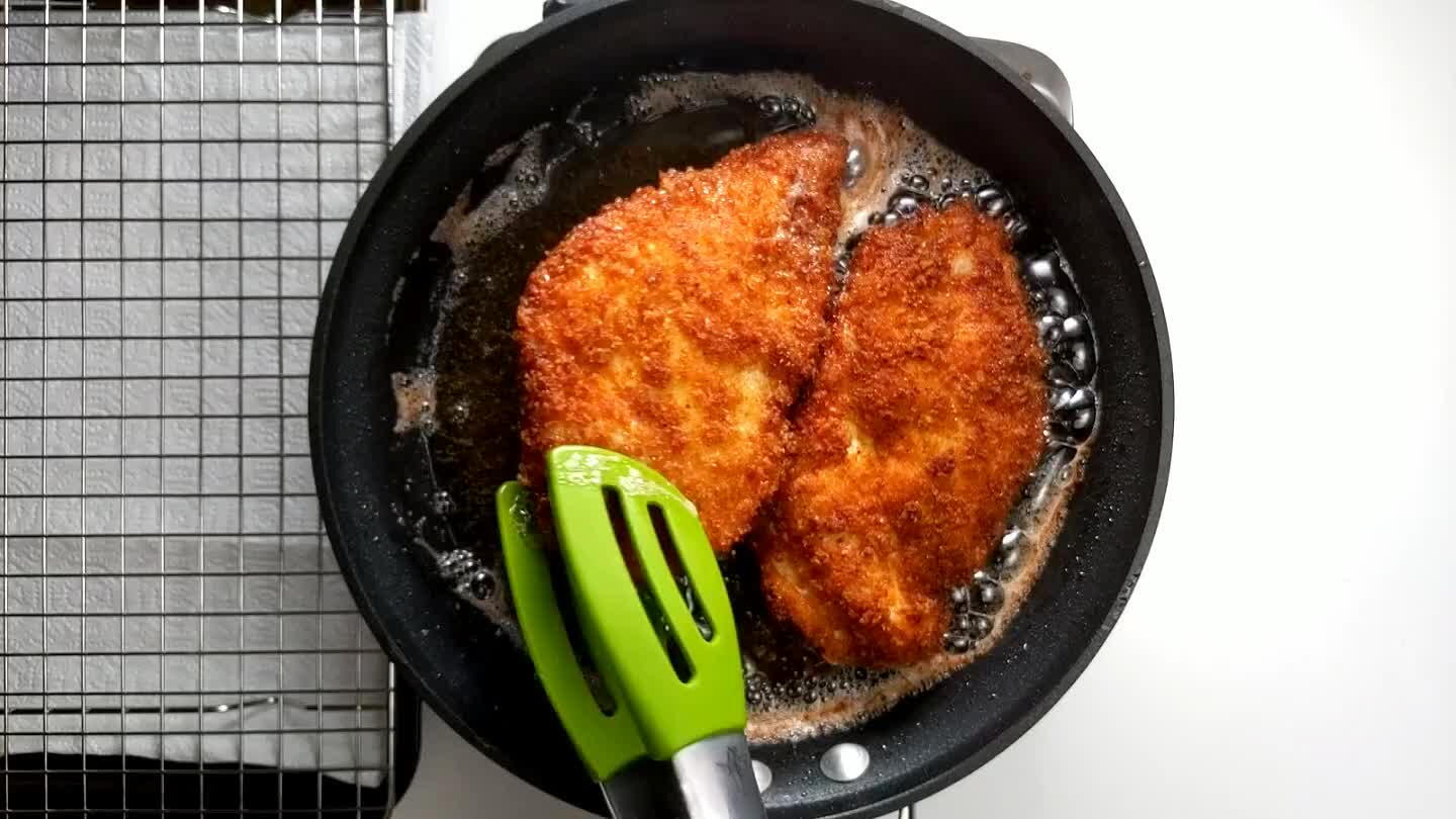 This will help prevent the bread crumbs from becoming soggy.
