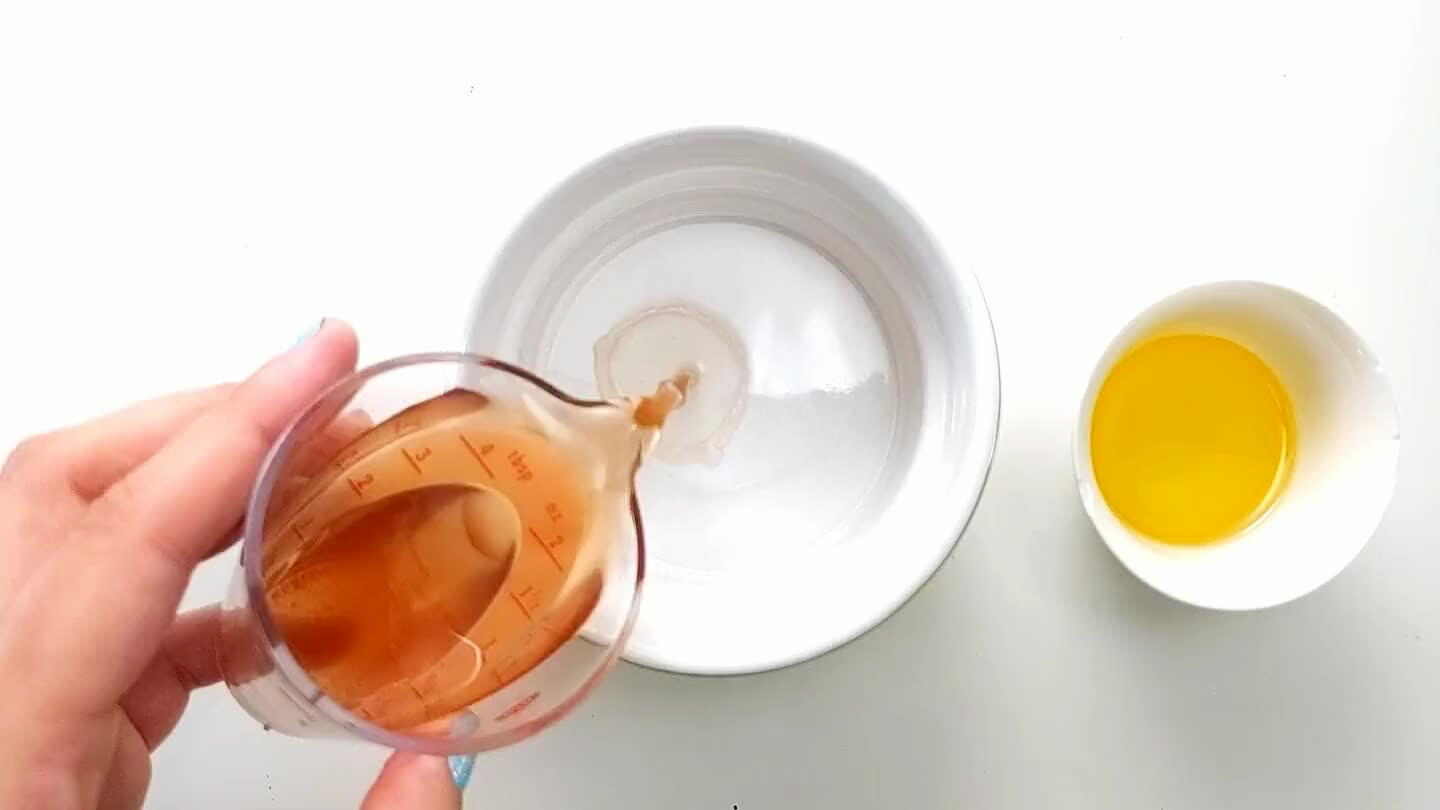hisk while adding in the olive oil.