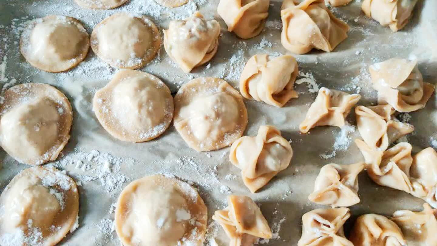 Cocer la pasta y añadir la salsa