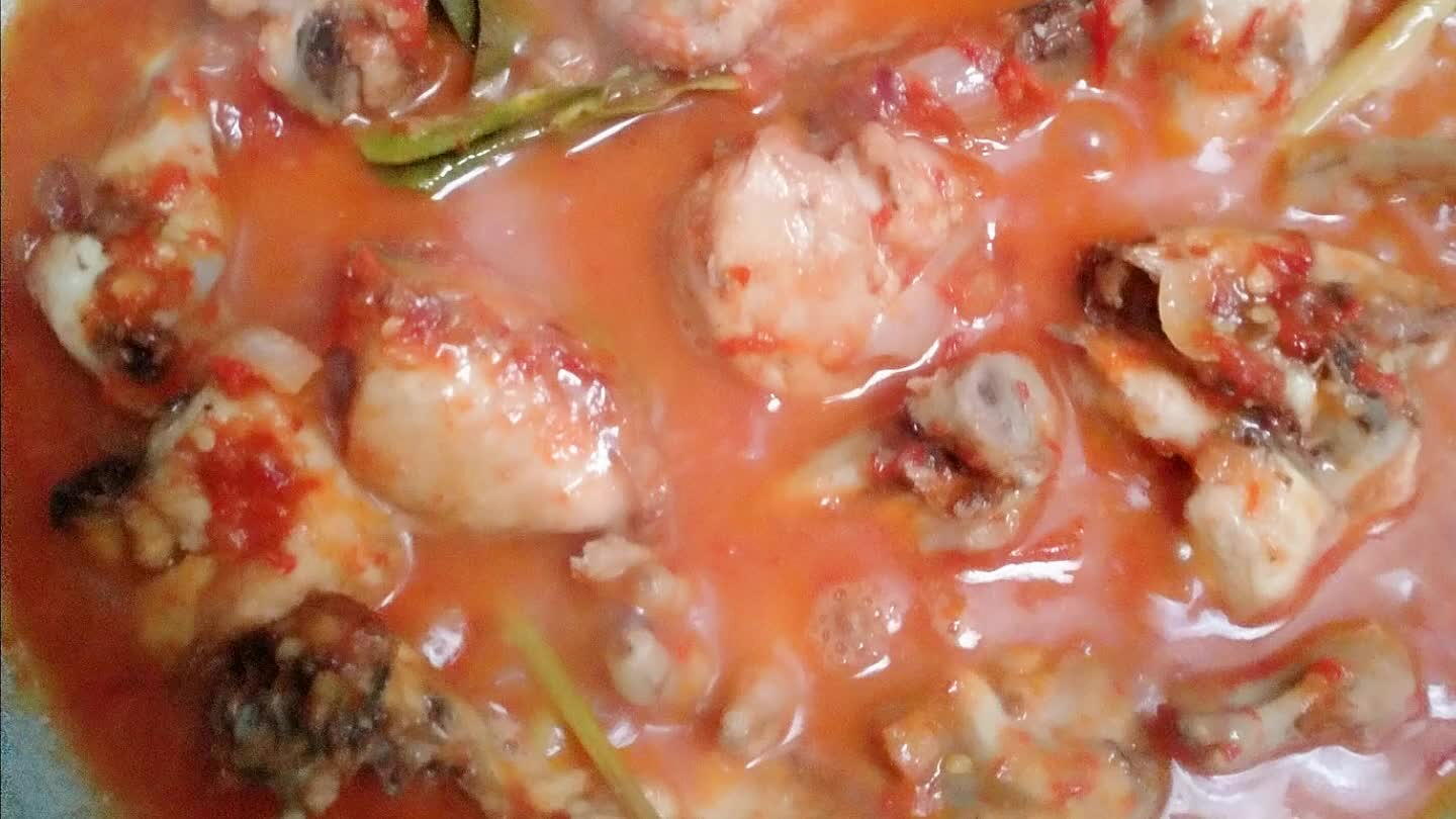 and mushroom broth, and let them boil and dry.