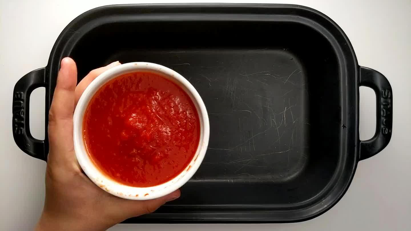dish. Spread to coat the bottom to prevent the peppers from burning or sticking to the pan.