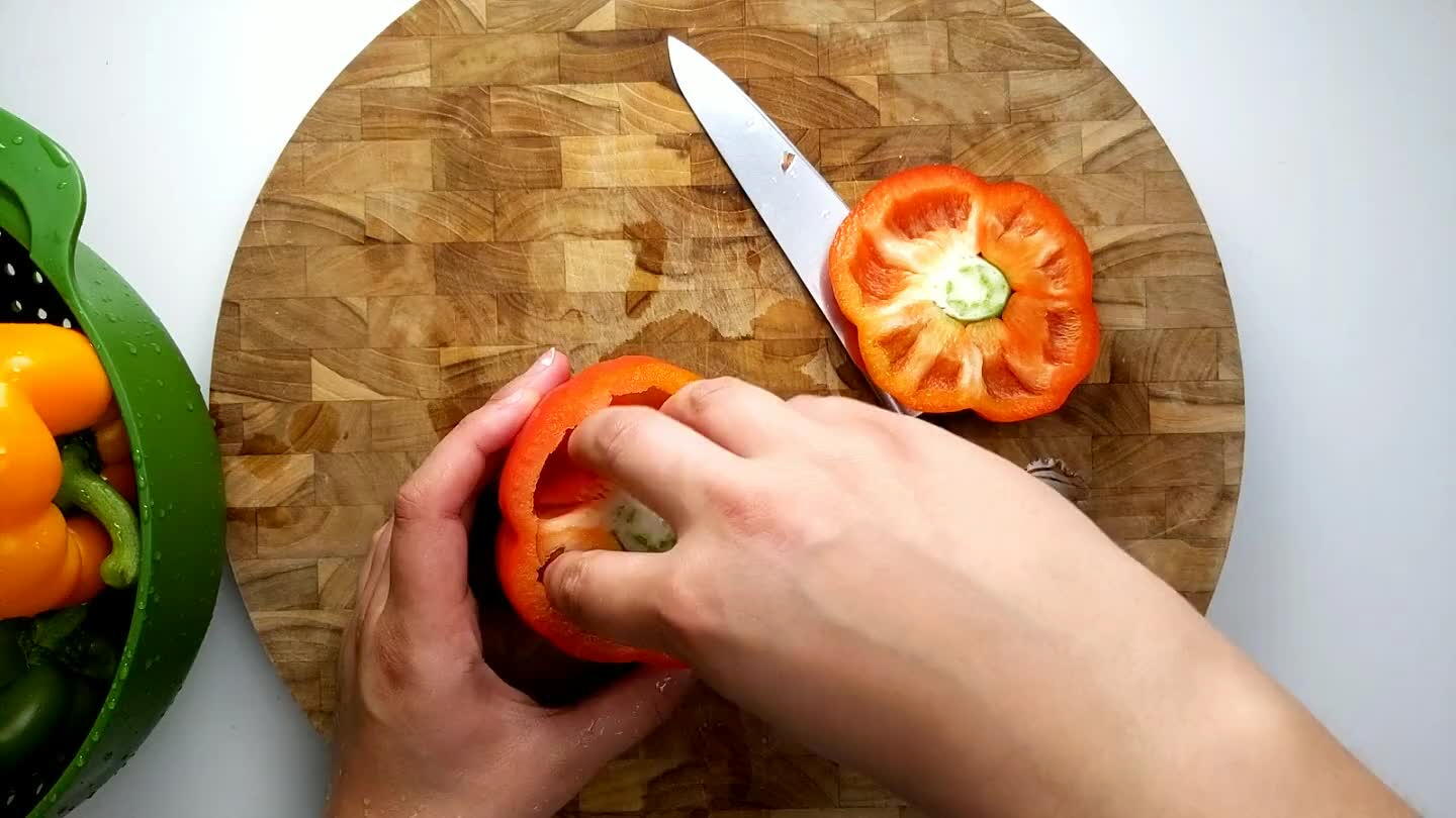 on the pepper so that the stem does not fall off.