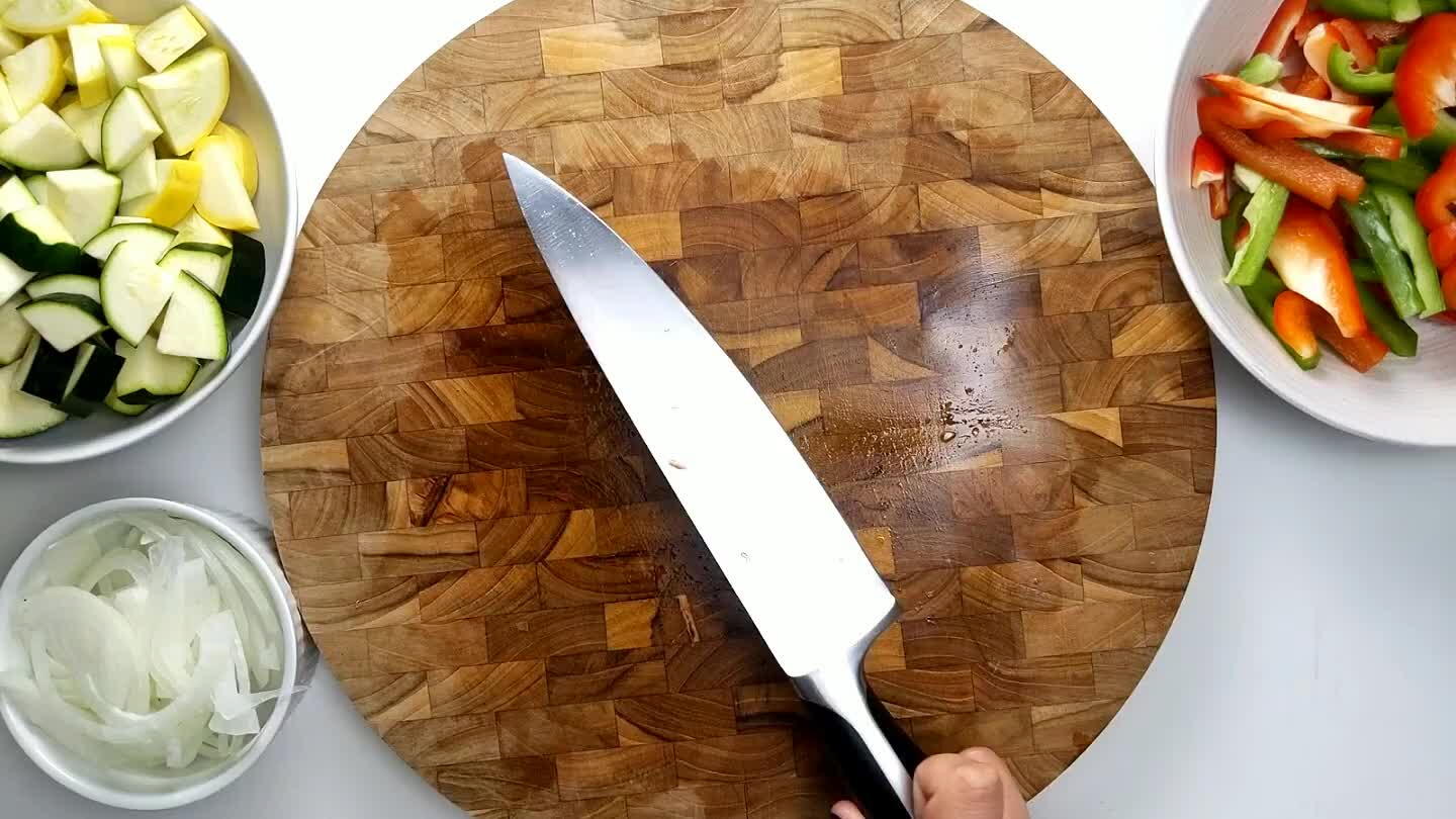 d roughly chop.