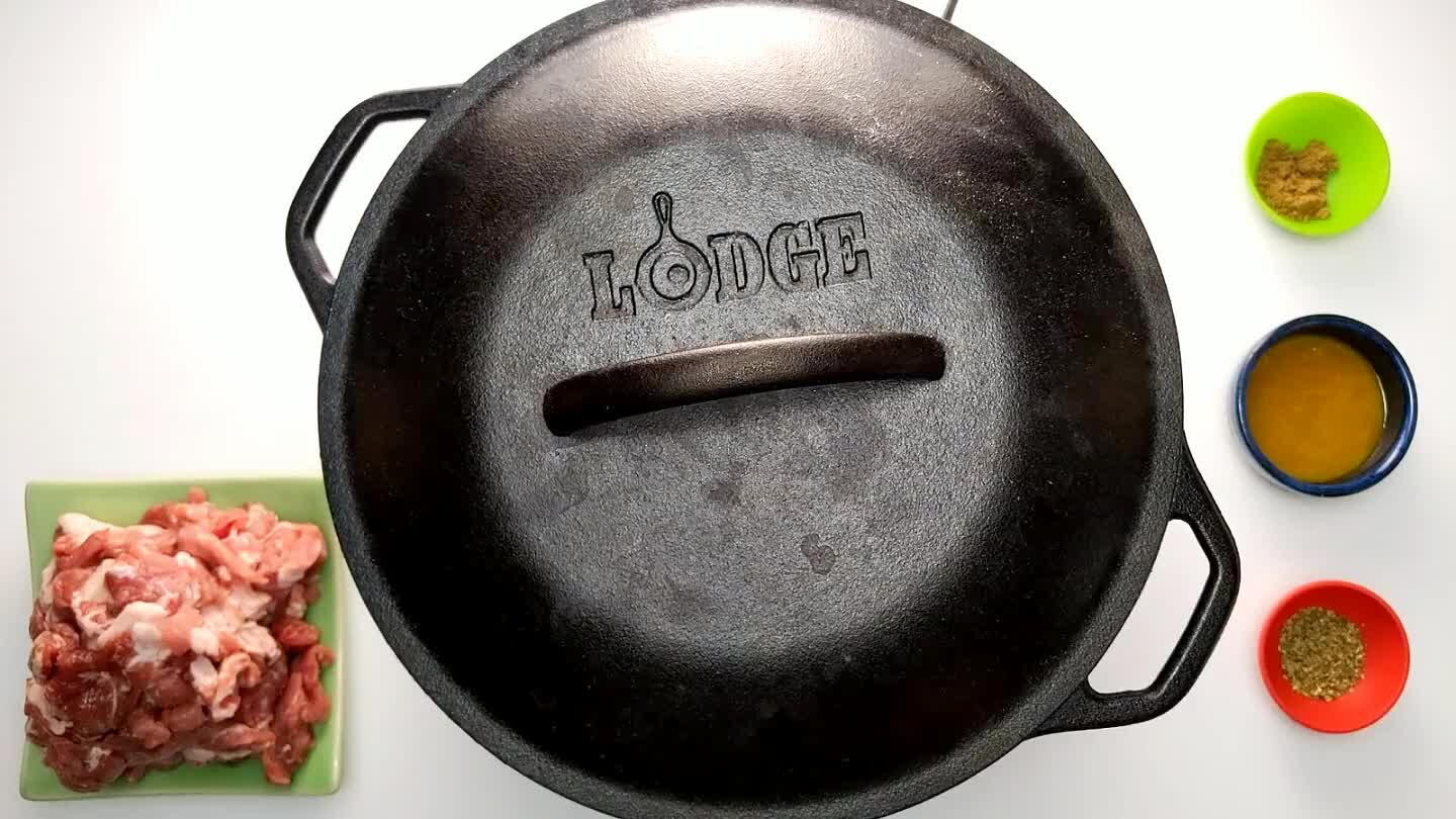 he pork. Cook until pork is browned and crisp.