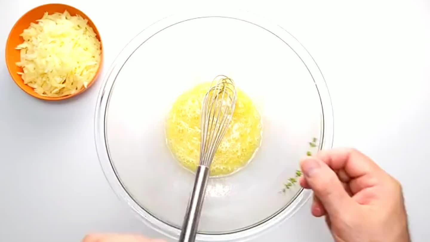 em and add the leaves to the bowl.