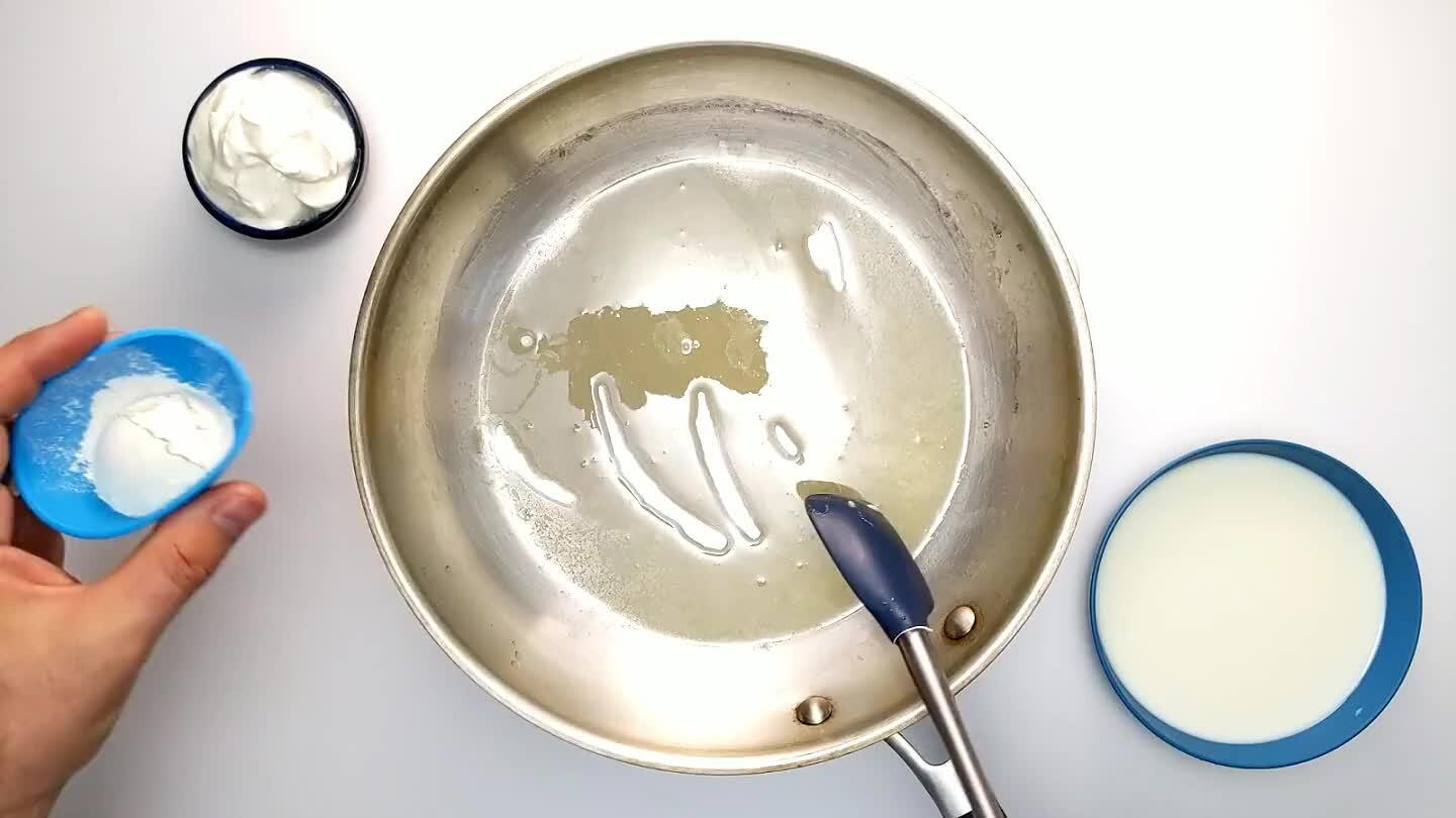 ntinue cooking, stirring constantly with a spatula or a wooden spoon, until the paste takes on a reddish-brown hue as shown in the video.