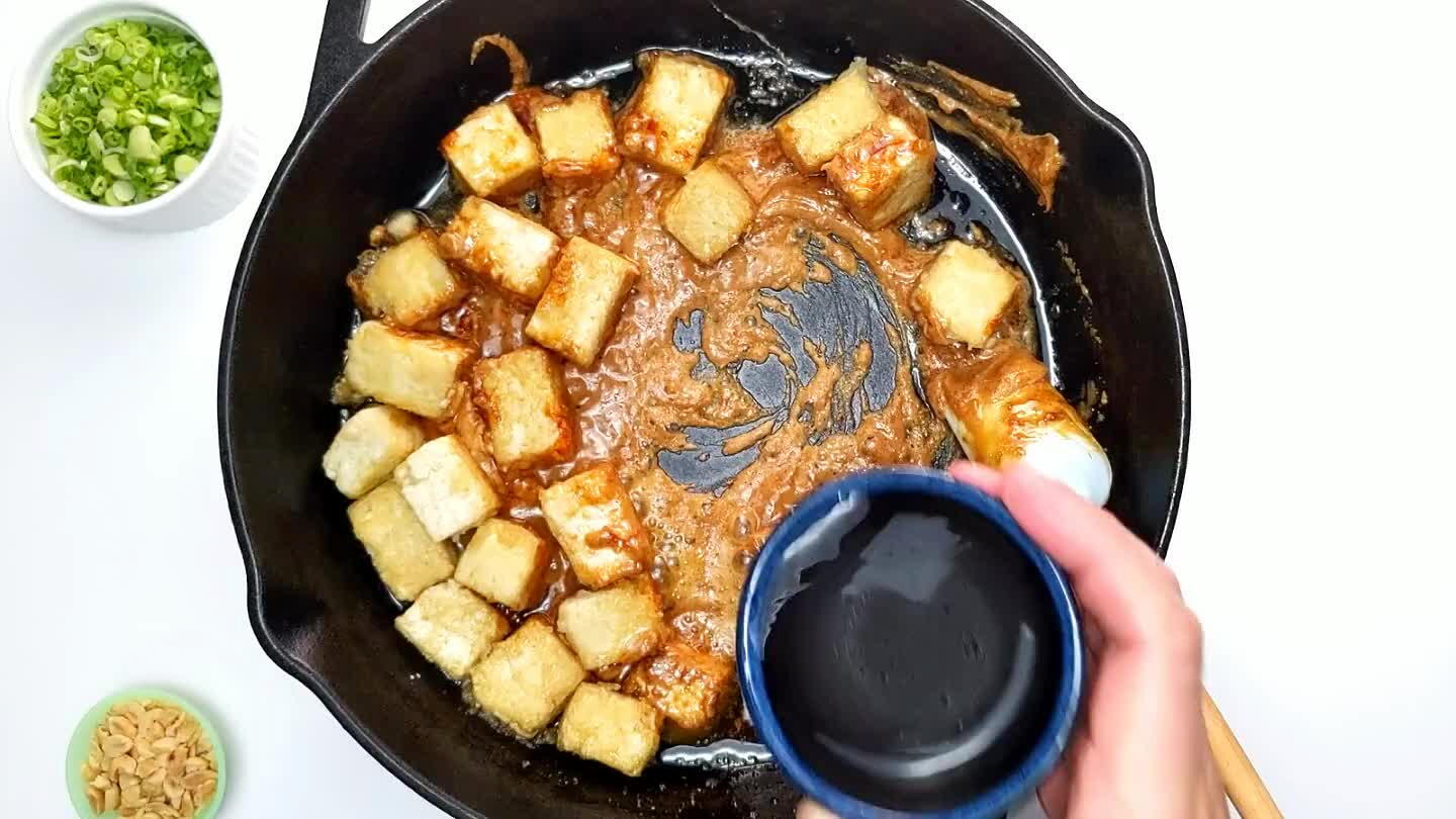 r into a thick gravy that coats the tofu.