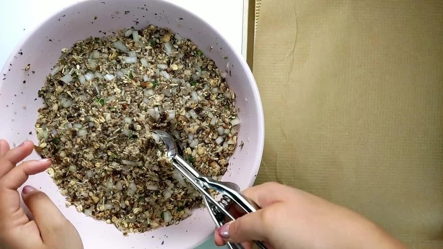 baking sheet lined with parchment or sprayed with non-stick cooking spray.