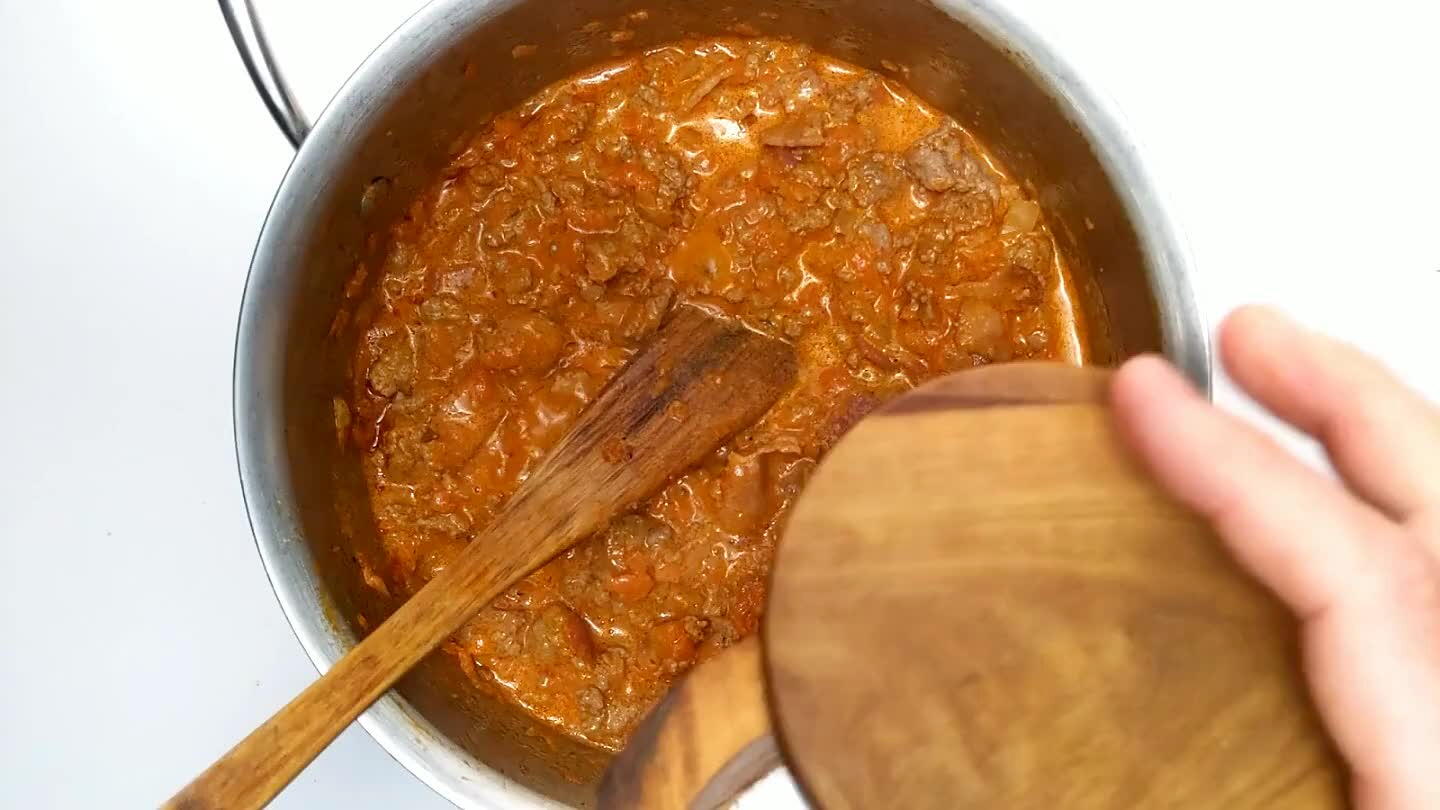 one of my absolute favorite pasta sauces and it's great in almost any pasta application.