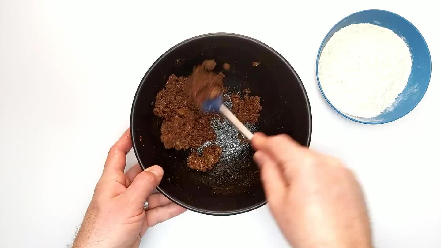 hen you crush it in your hands, but crumble easily.
