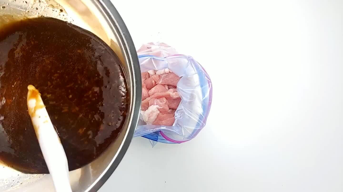 e. Make sure all the pieces are coated, and set aside to marinate while you prepare the rest of the ingredients.
