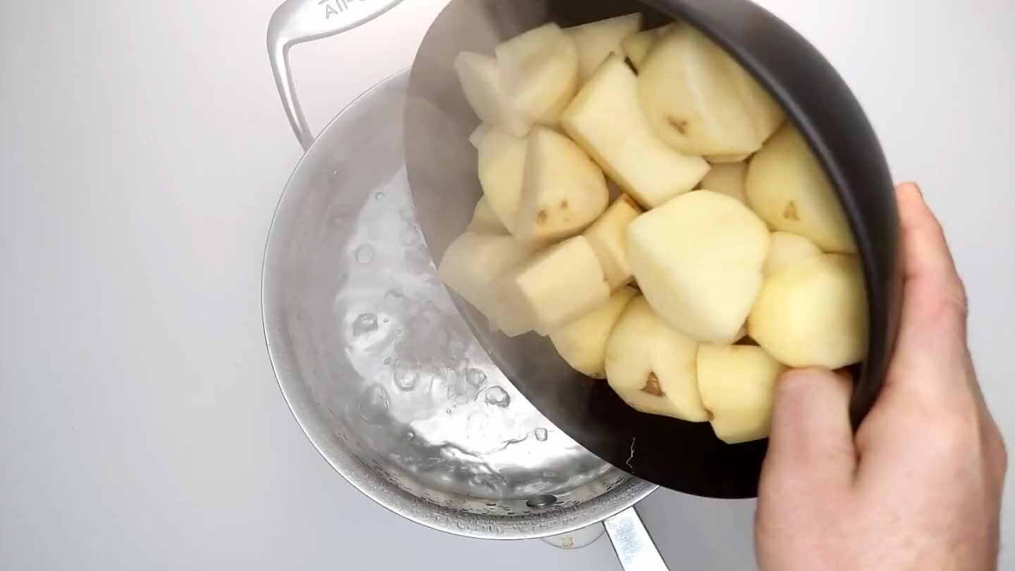 nd hold for 25 minutes, or until the potatoes are cooked through and easily pierced with a fork. Remove the potatoes with a skimmer and set aside, leaving the boiling water to cook your kale.