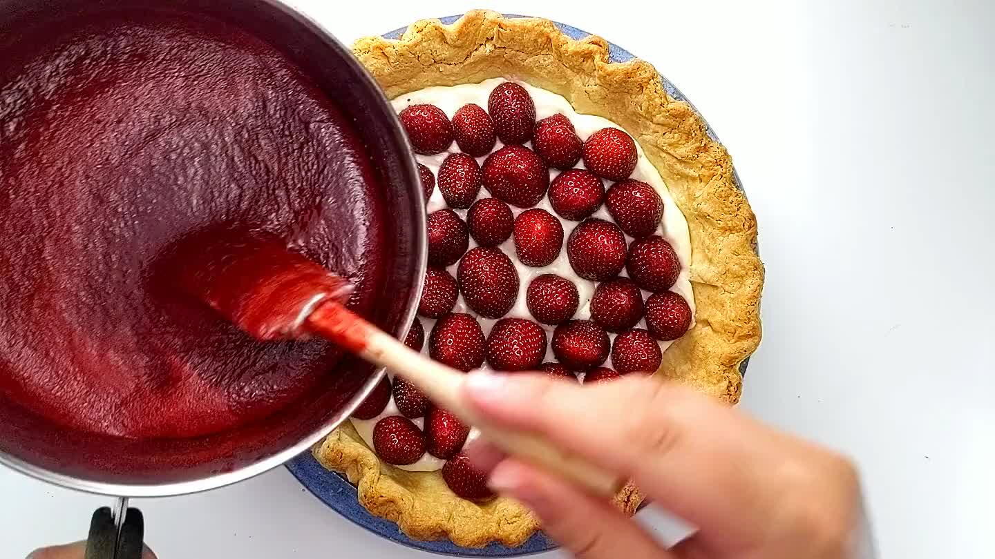 est of the pie crust.