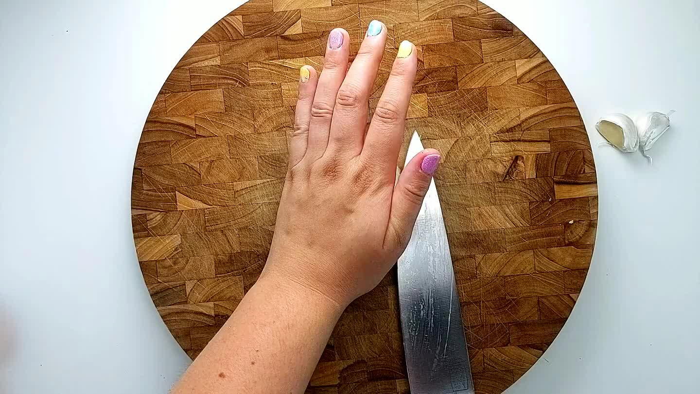 ot end. Cut into slices and then dice.