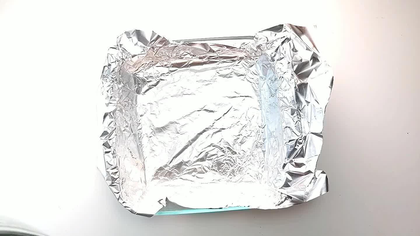 n layer. Try topping it with chopped peanut butter cups!