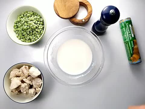クレセント・チキン・キャセロール レシピ|動画 Ryan | Craftlog