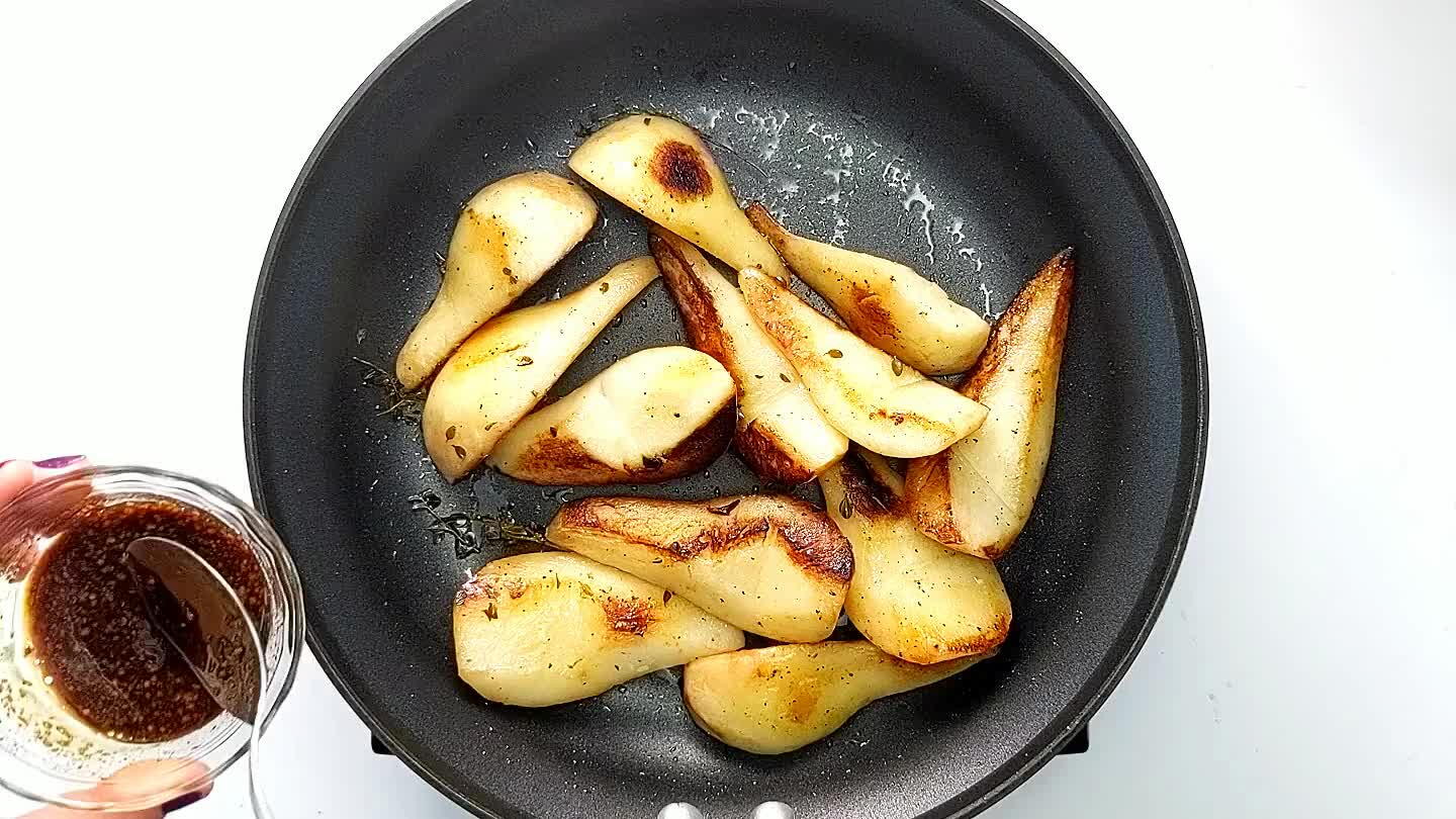 e reduce for about 30 seconds, turn down the heat a bit and add the pecans. Toast the pecans for about a minute.