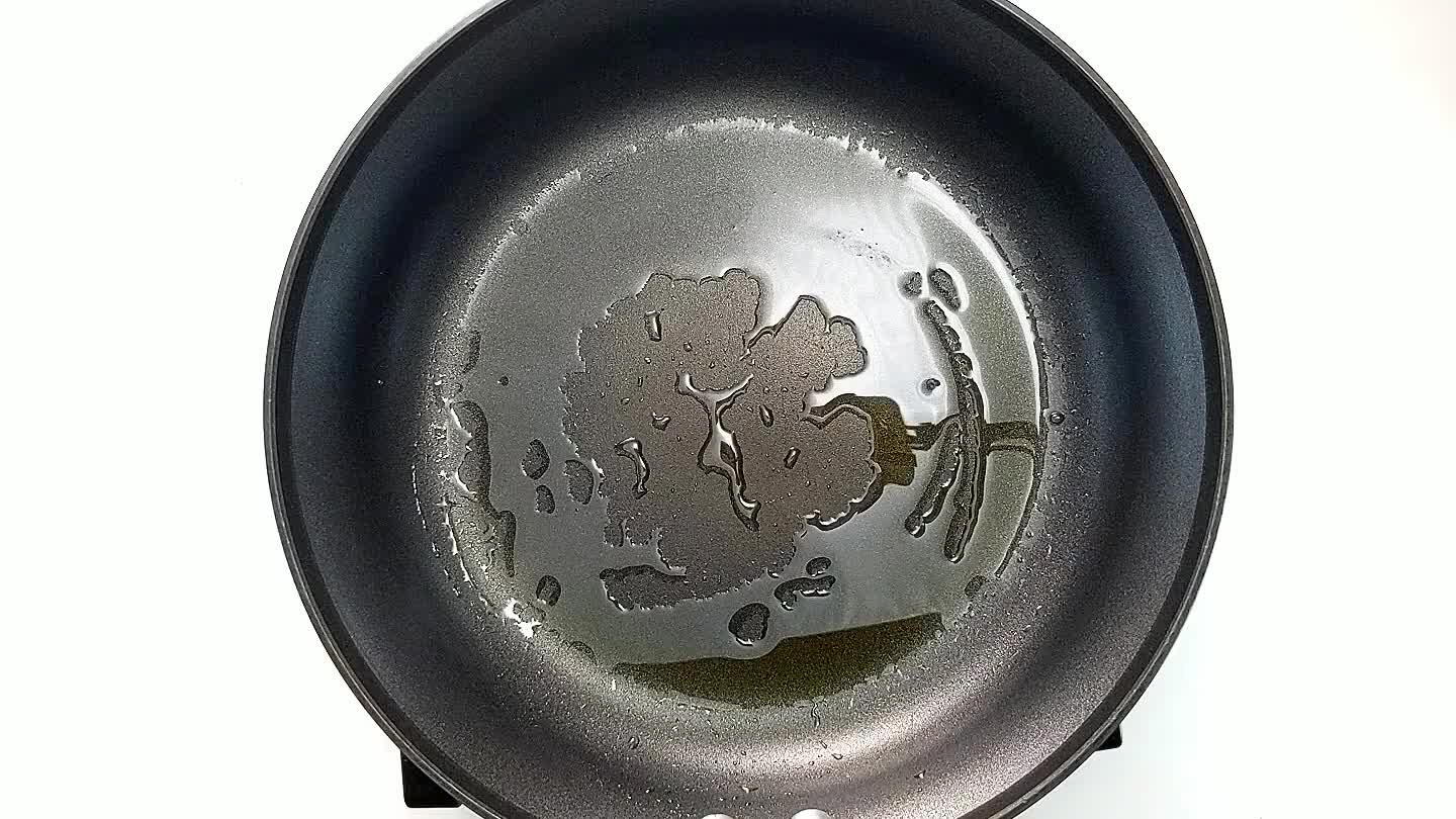 wich and add a heavy pot or skillet on top to help browning. Let brown and melt for about 5-7 minutes or until bottom is browned and the cheese is softening. You can also use a panini press or griddle here!