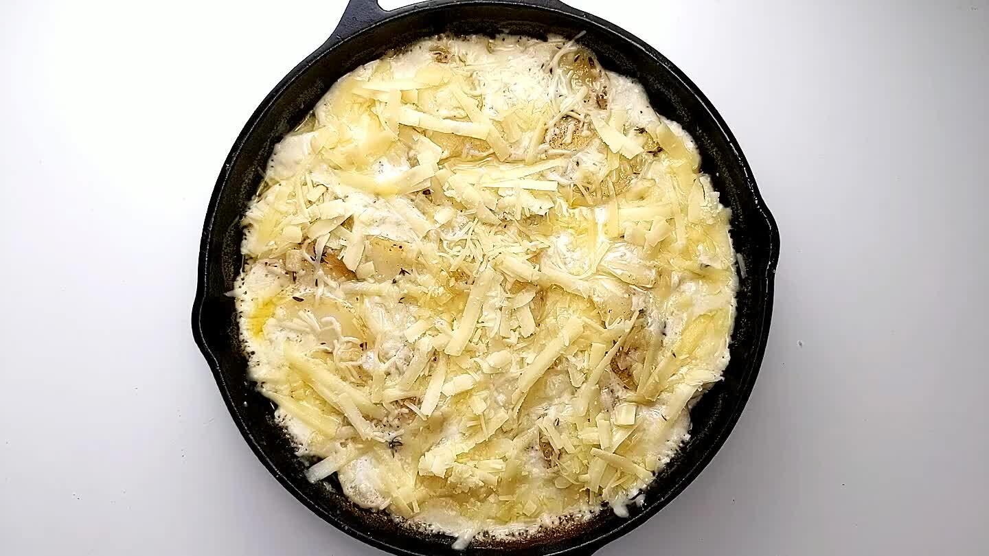 a little more cheese browning, feel free to pop it under the broiler for 3-5 minutes to really crisp up the top.