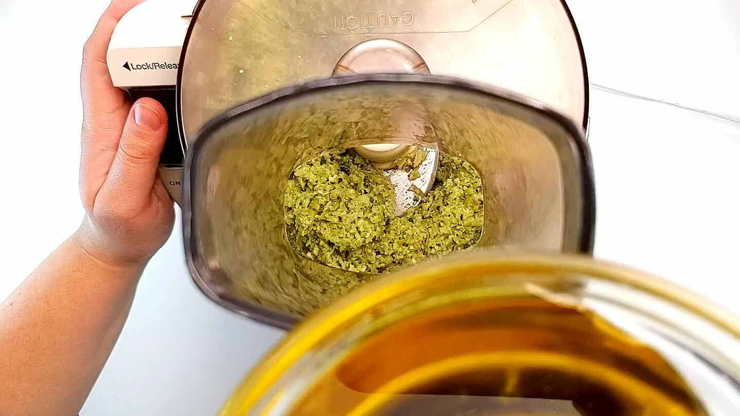 thin and emulsify the dip. Blend until smooth and homogenous.