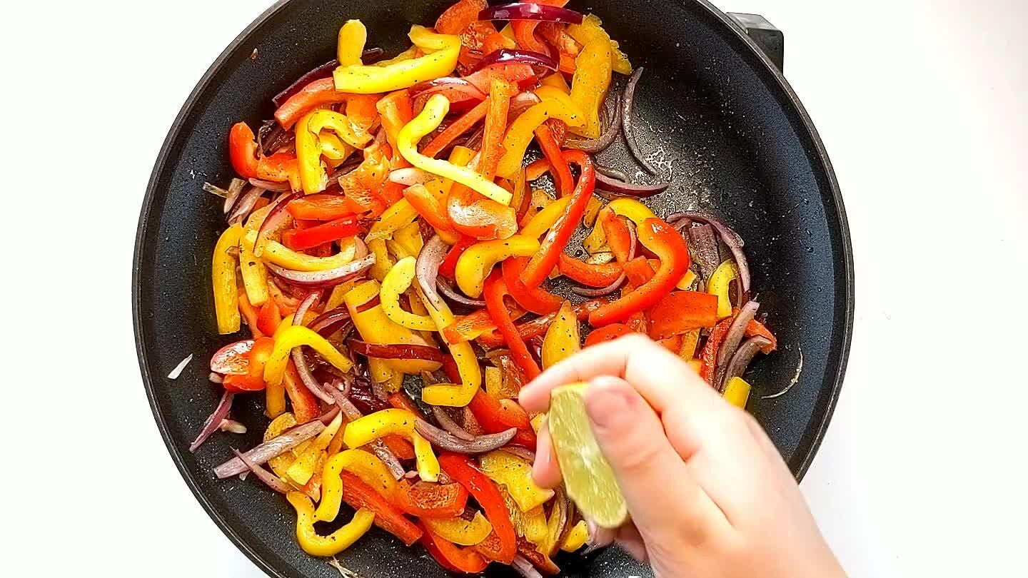 e until the peppers are soft. Remove the peppers from the pan and set aside.