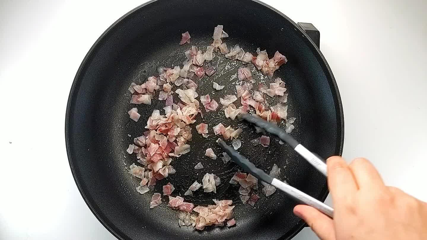 il lightly crisped.